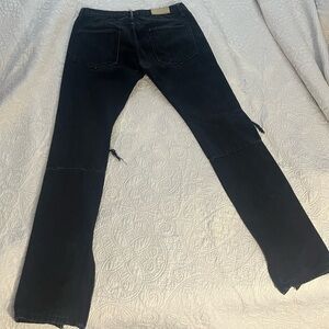 Mnml — Men’s Straight Denim — Black ripped knee jeans